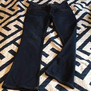 Old Navy Flirt Style Jeans Size 6 Short NWOT